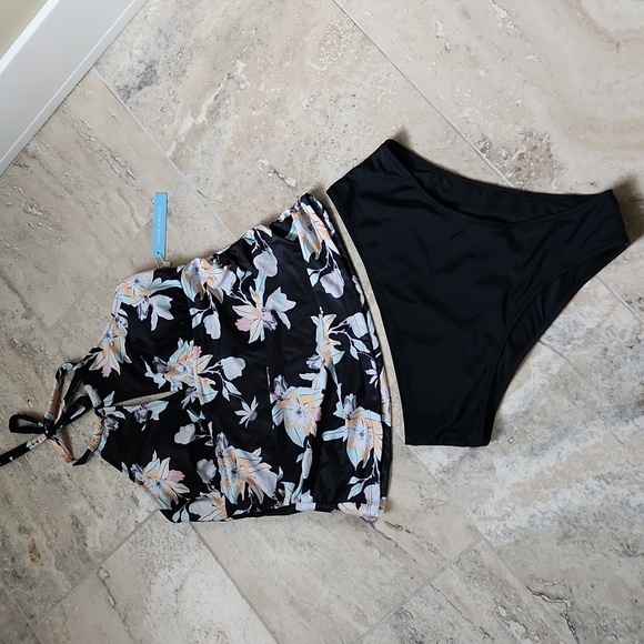NEW Tankini Swimsuit - Picture 4 of 15